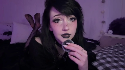 ASMR Nananightray Listens & Obey