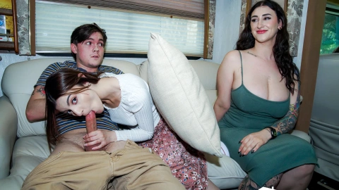 College Road Trip: Cherry Pop & Spring Break Fun